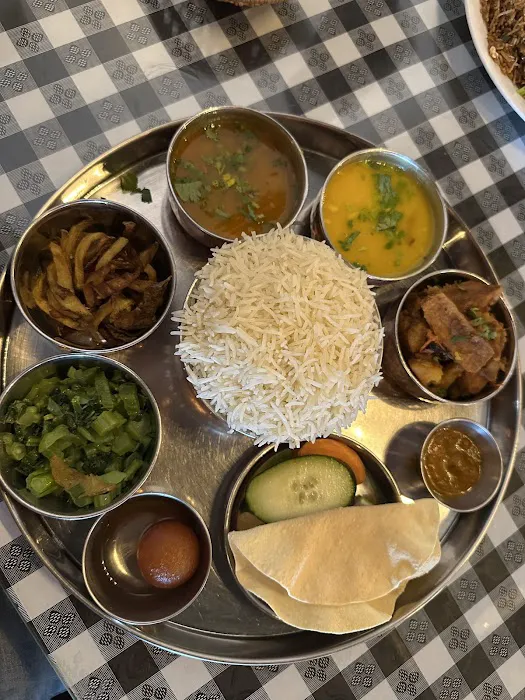 Darshan Restaurant & Bar Picture 4