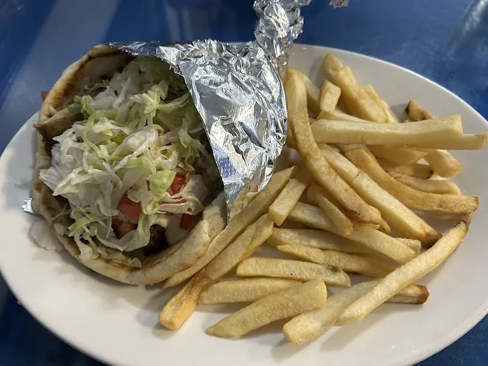 Yanni's Greek Restaurant Picture 4