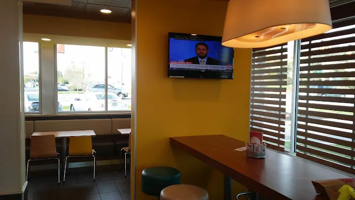 McDonald's Picture 9