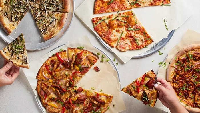 California Pizza Kitchen at Polaris Picture 10