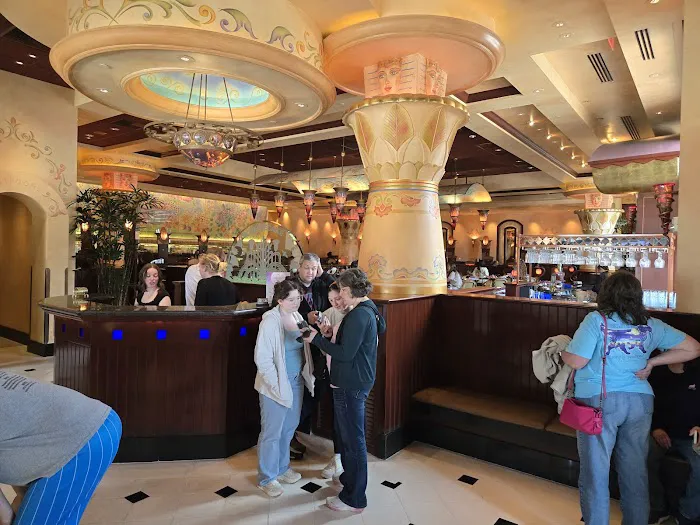The Cheesecake Factory Picture 9