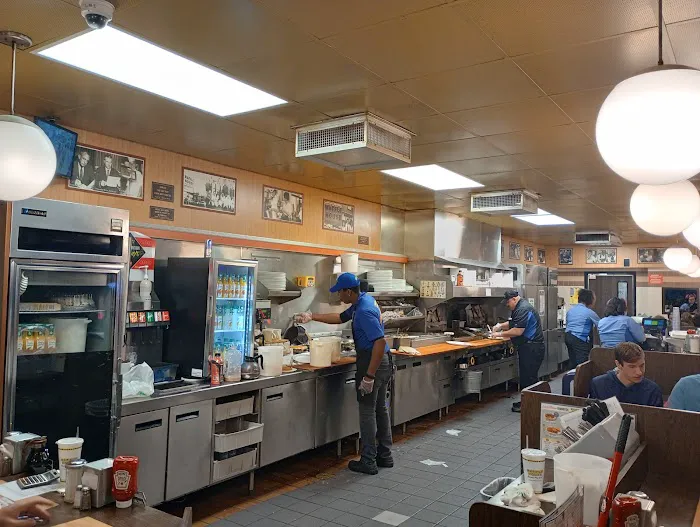 Waffle House Picture 6