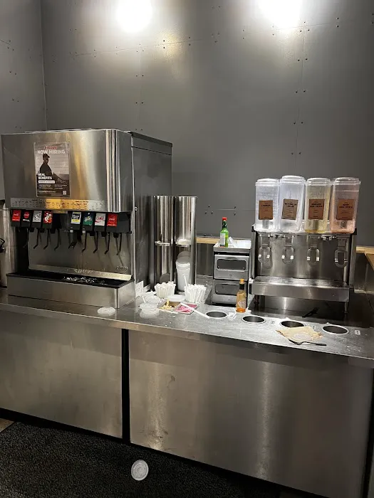 Chipotle Mexican Grill Picture 6