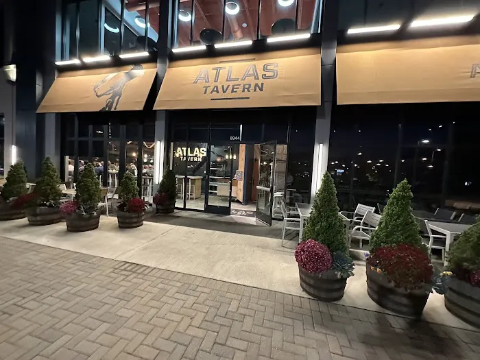 Atlas Tavern Picture 7