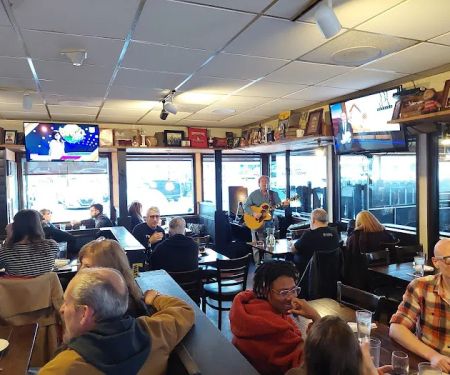 Carsonie's Stromboli & Pizza Kitchen