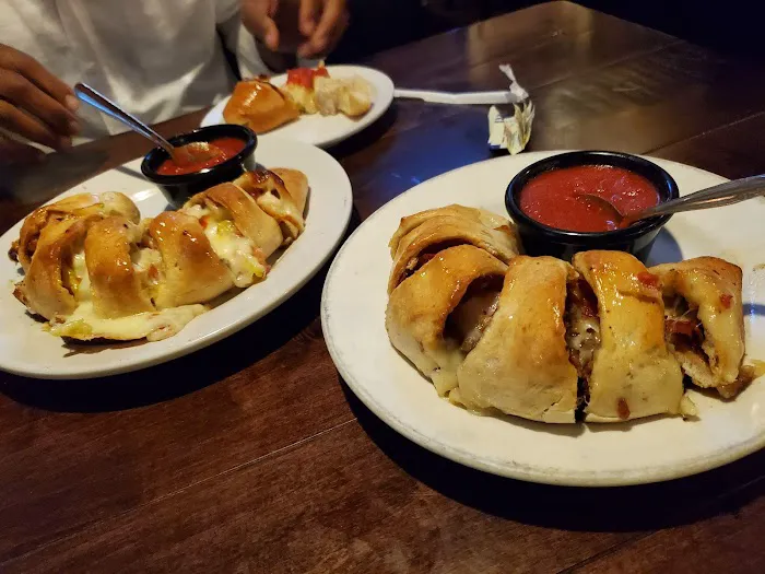 Carsonie's Stromboli & Pizza Kitchen Picture 3