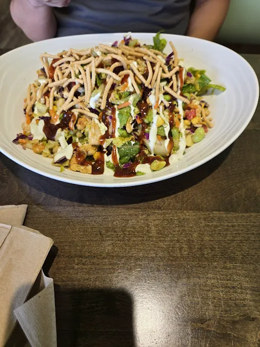 CHOP5 Salads & Bowls Picture 1