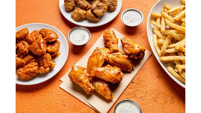 It's Just Wings Picture 1
