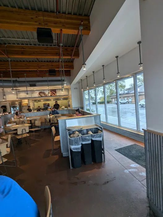 Chipotle Mexican Grill Picture 9