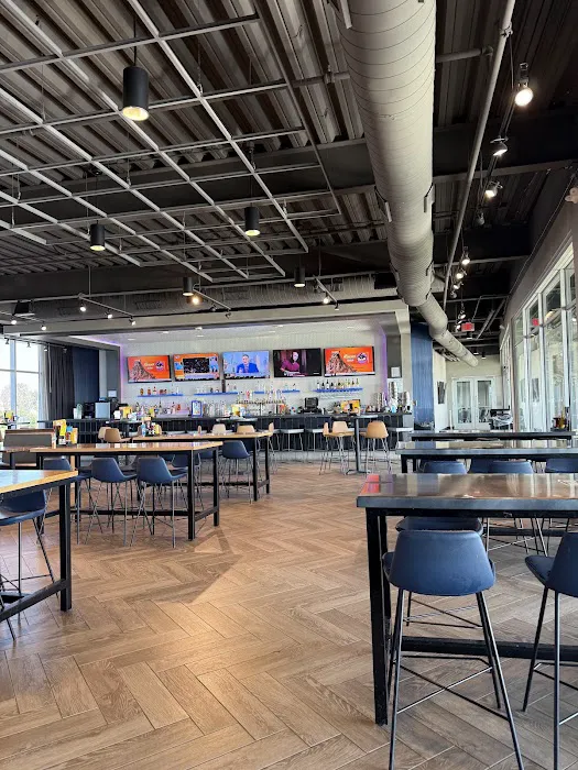 Topgolf Columbus Picture 9