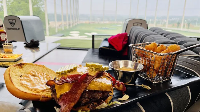 Topgolf Columbus Picture 3