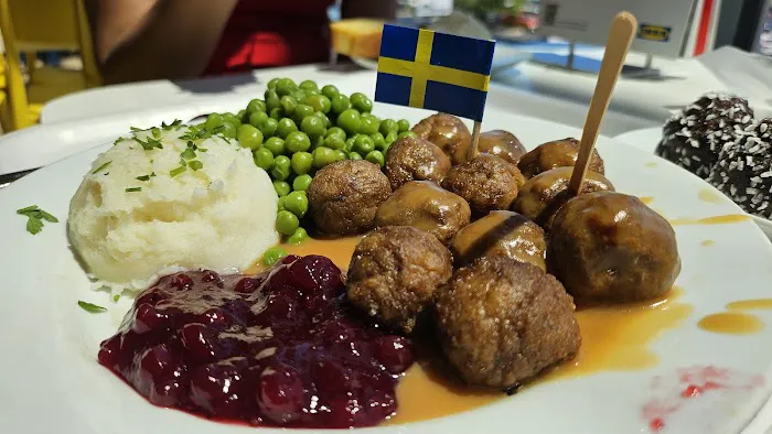 IKEA Restaurant Picture 5