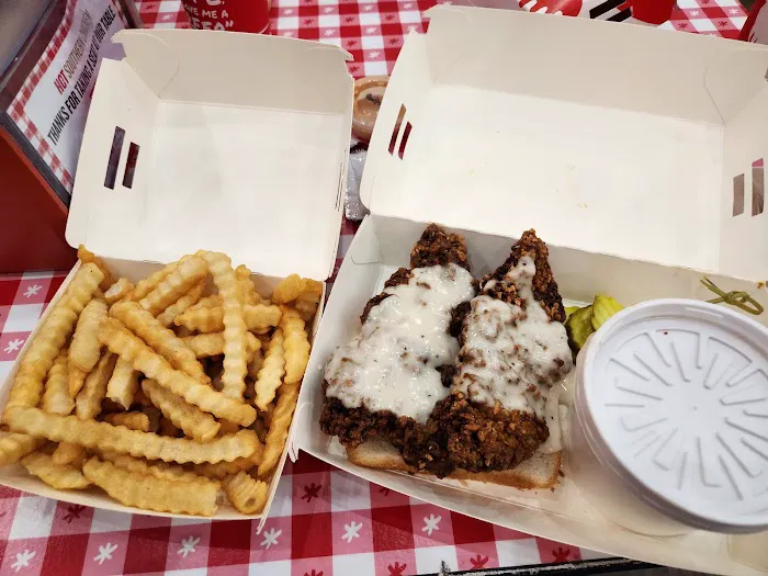 Hot Chicken Takeover Picture 4