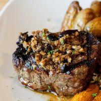 The Two-One Restaurant, Bar & Patio ico