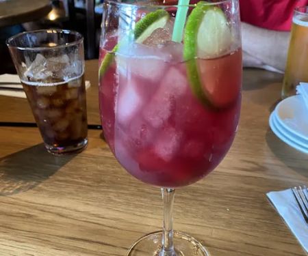 Rusty Bucket Restaurant and Tavern