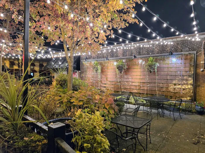 Jimmy V's Grill & Pub Picture 8