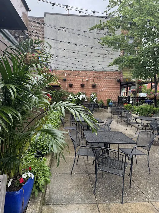 Jimmy V's Grill & Pub Picture 10