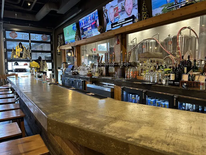 Uptown Deli and Brew Picture 4