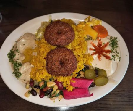 Mazah Mediterranean Eatery