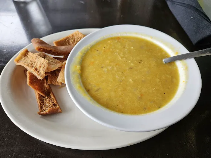 Mazah Mediterranean Eatery Picture 3