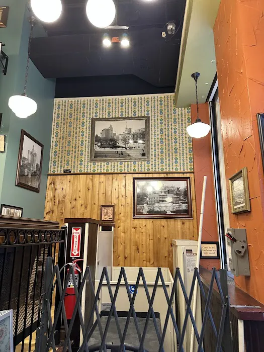 Potbelly Picture 2