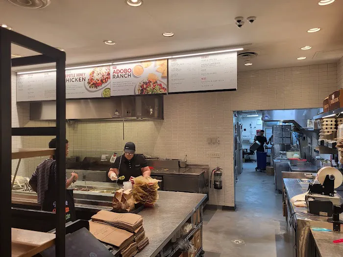 Chipotle Mexican Grill Picture 1
