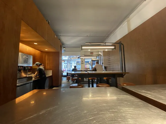 Chipotle Mexican Grill Picture 9