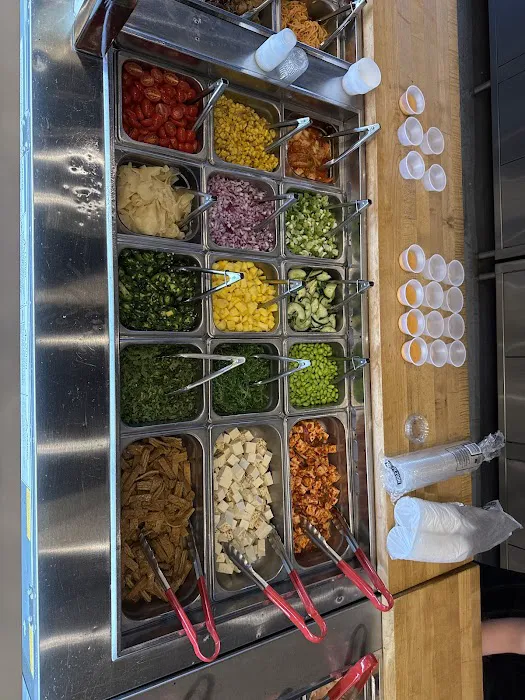 Poke Bowl NY Picture 10