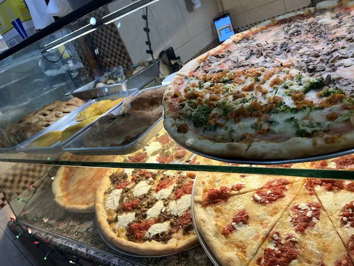 Joe’s Pizza Picture 4