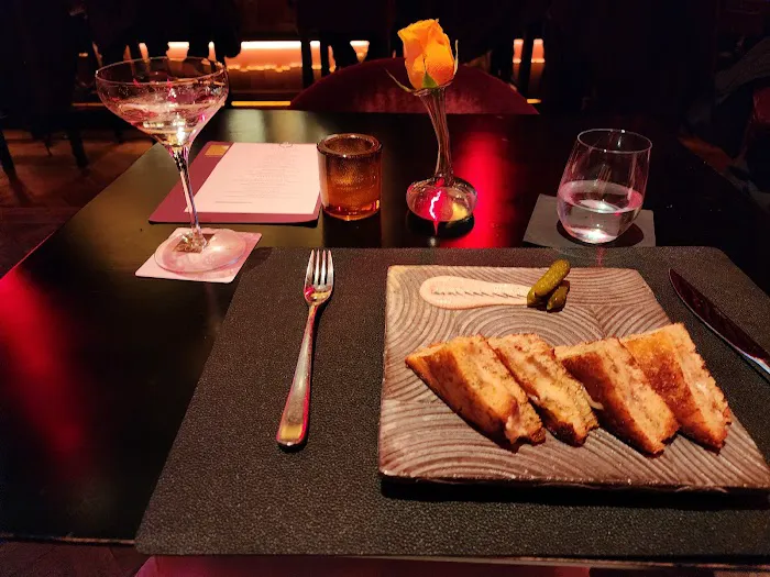 CUT by Wolfgang Puck Picture 9