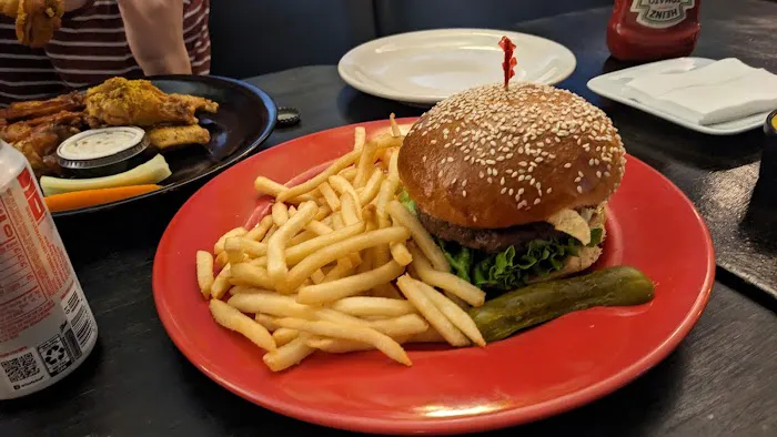 Atomic Wings Picture 2