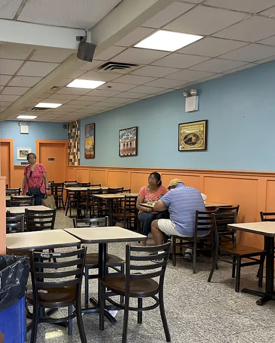 Sophie's Cuban Cuisine - Financial District Picture 7