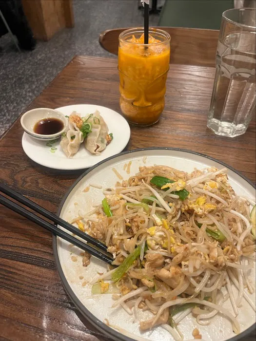 Imm Thai NYC Picture 8