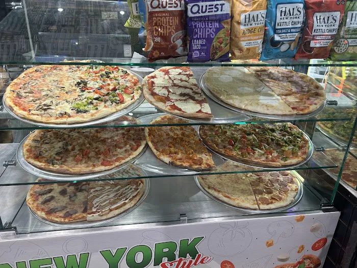 New York pizza and snacks Picture 5