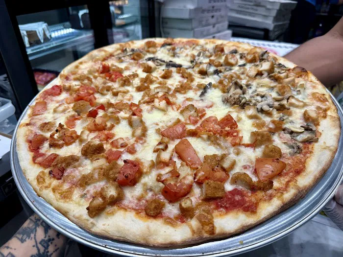 New York pizza and snacks Picture 3