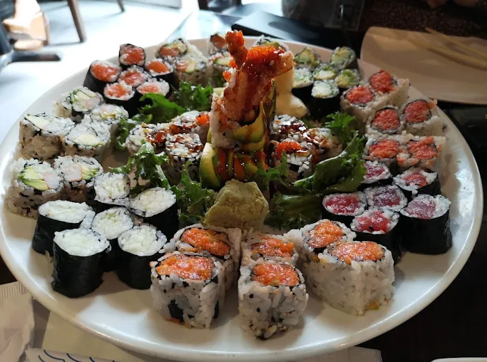 JR Sushi Picture 7