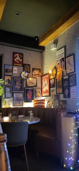Serafina Tribeca Picture 2