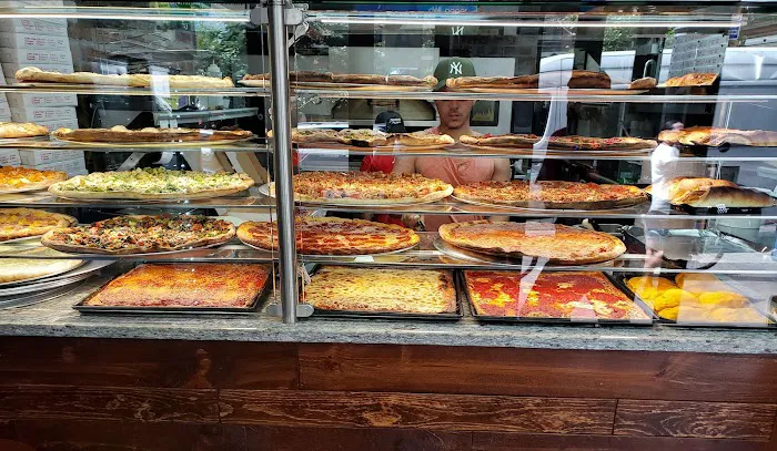 Justino's pizza Picture 6