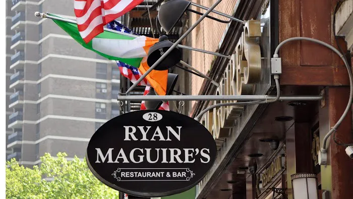 Ryan Maguire's Bar & Restaurant Picture 2