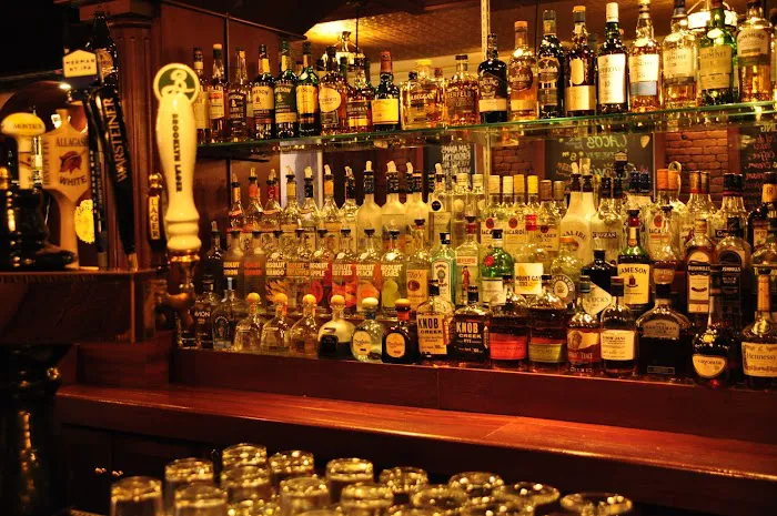 Ryan Maguire's Bar & Restaurant Picture 6