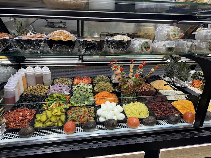 John's Nourish & Nosh Deli Picture 5