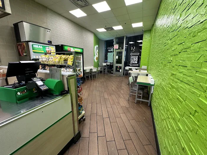 Subway Picture 9