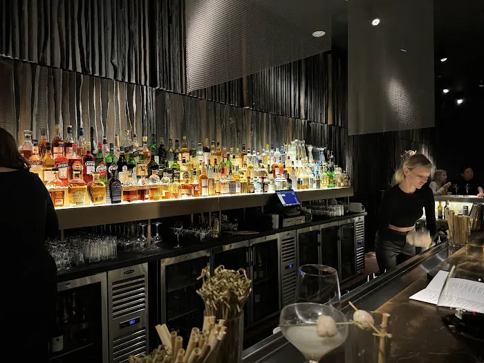 Buddha-Bar New York - Modern Asian Restaurant Picture 10