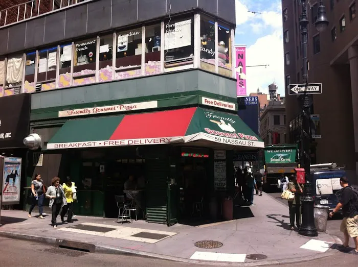 Friendly Gourmet Pizza Picture 7