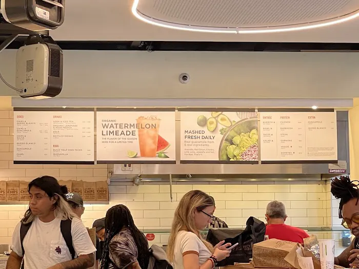 Chipotle Mexican Grill Picture 4