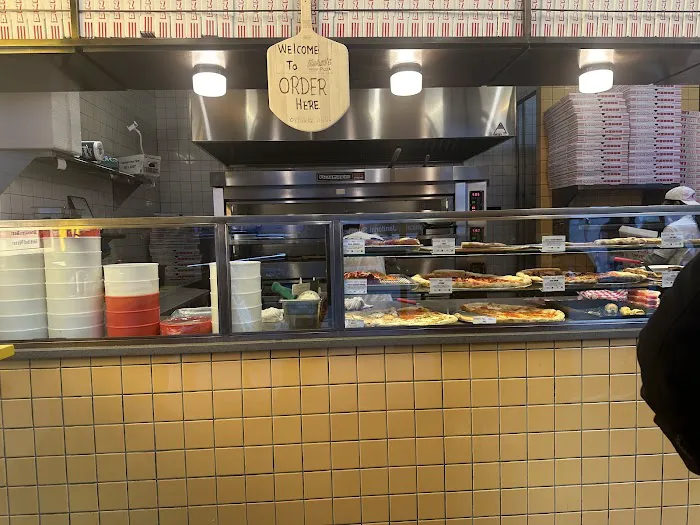 Norm’s Pizza Picture 2