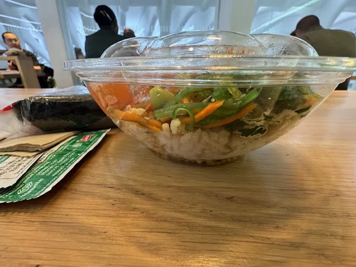 Wasabi sushi & bento Picture 4