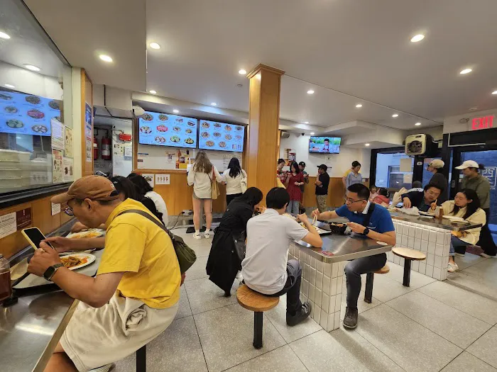 Xi'an Famous Foods 西安名吃 | Financial District Picture 2