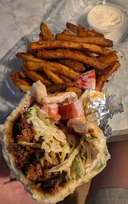 Chicken N Gyro Picture 5