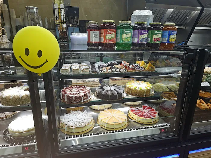 BRAVO CAFÈ & DELI Picture 6